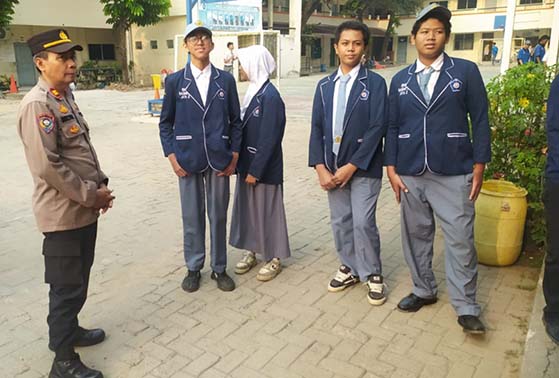 Polsek Pamulang Ingatkan Siswa Bijak Bermedsos