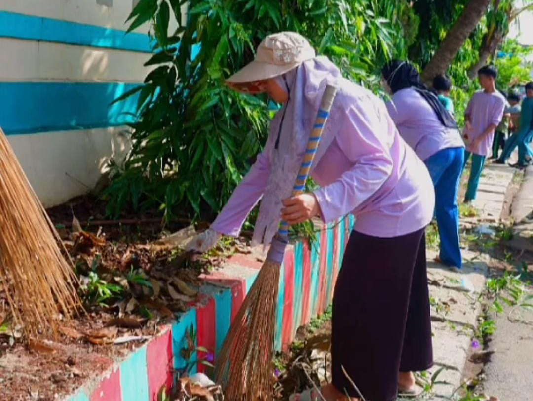 SDN Pondok Karya Terus Jalankan Program GPBHLS