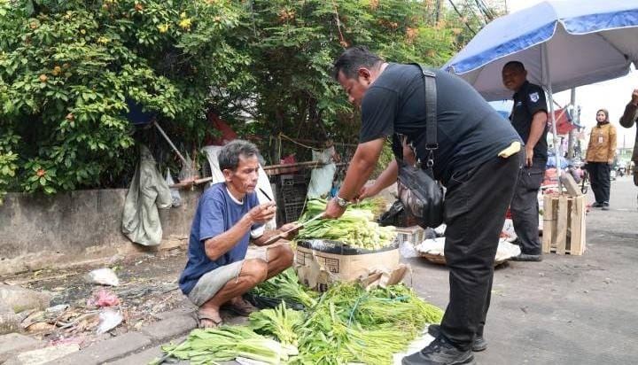 Relokasi PKL Kiasnawi dan Ahmad Yani  3 November