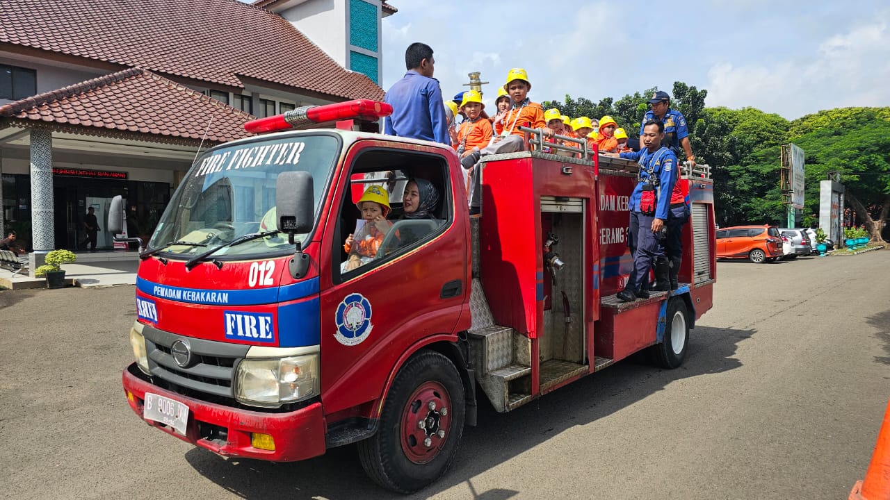 Damkar Tangerang Selatan Kekurangan Armada, Ini Kondisi Kendaraan Yang Dimiliki