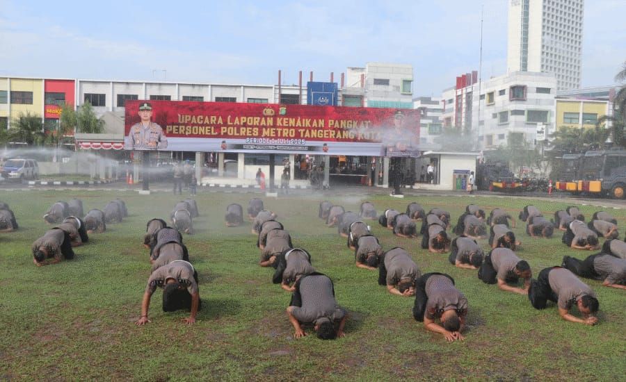 102 Anggota Polres Metro Tangerang Kota Peroleh Kenaikan Pangkat Periode 1 Juli 2025