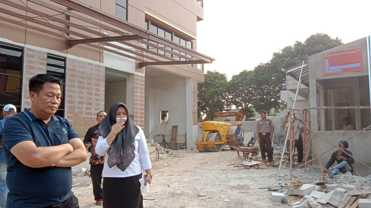 Rekomendasi Dewan Belum Dijalankan, Pemilik Proyek Bangunan 7 Lantai di Cipondoh Belum Revisi Izin PBG