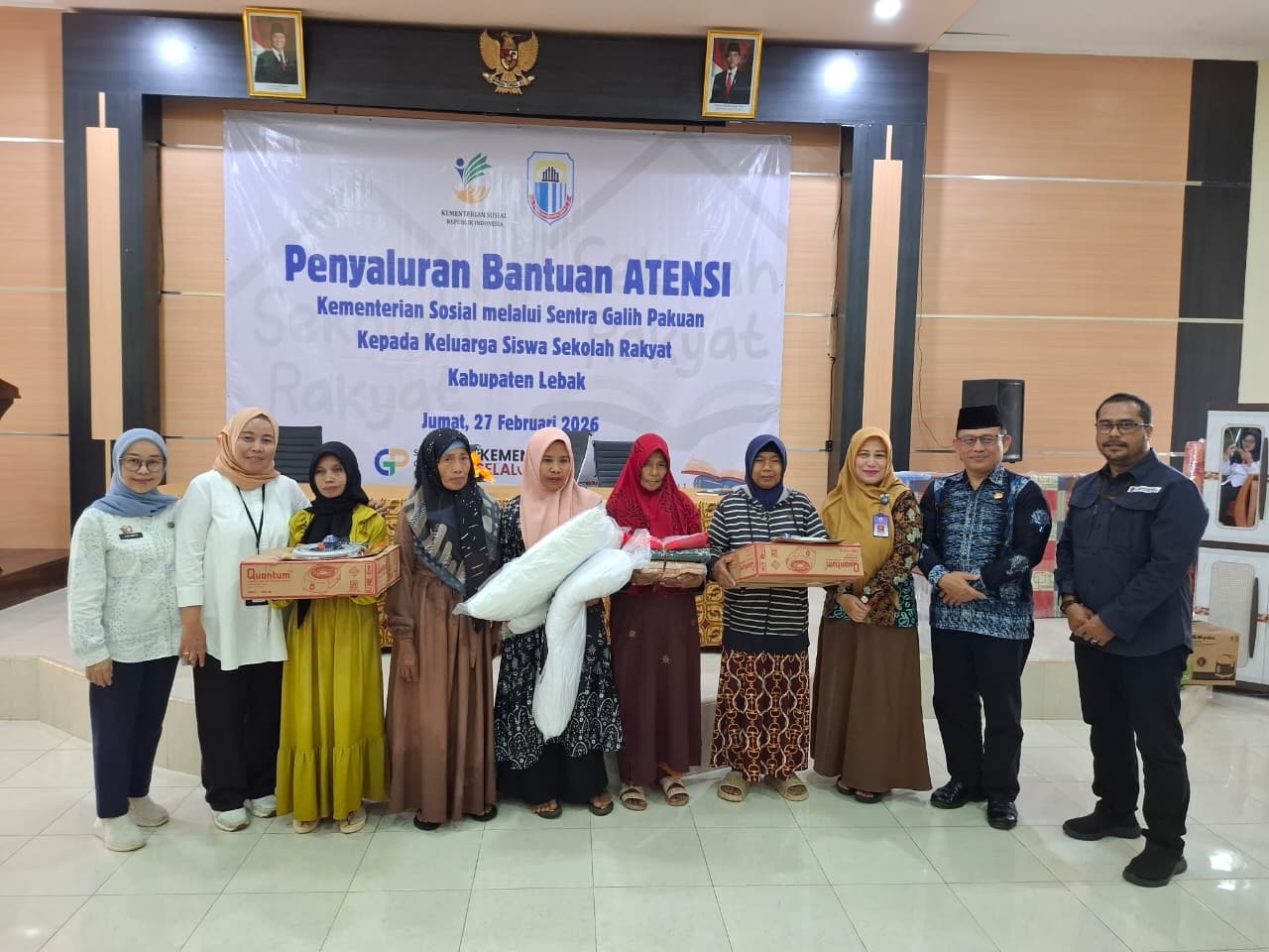 Pemkab Lebak Salurkan Bantuan Penunjang Sekolah Rakyat