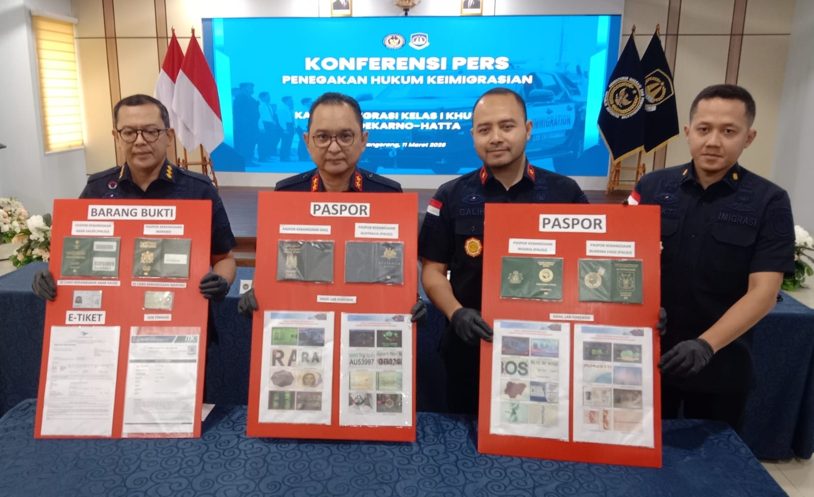 Motif 3 WNA Palsukan Paspor untuk Bermigrasi Secara Ilegal