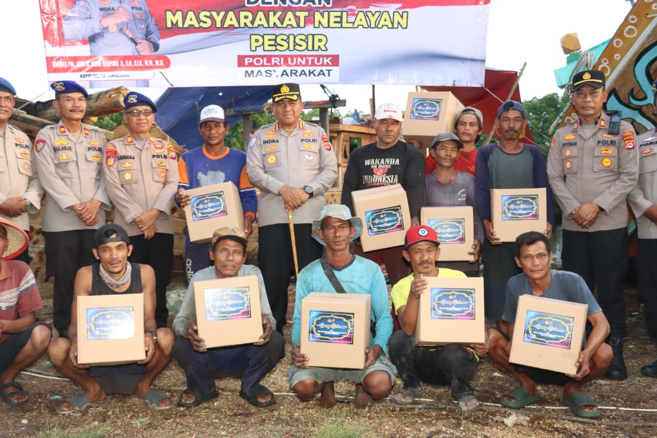 Kapolresta Silaturahmi dengan Nelayan Kronjo