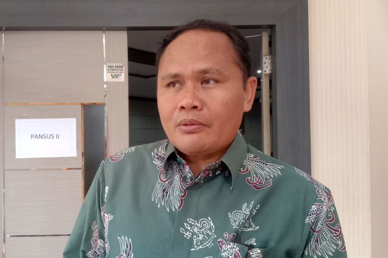 Komisi I Minta Pengusaha Patuhi Aturan