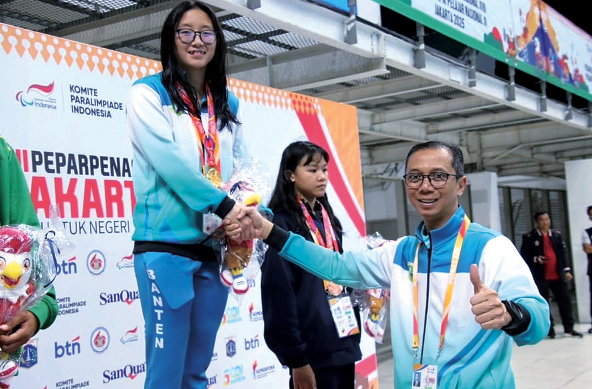 Cabor Renang Popnas 2025, Michelle Surjadi Fang Sumbang 2 Emas Buat Banten