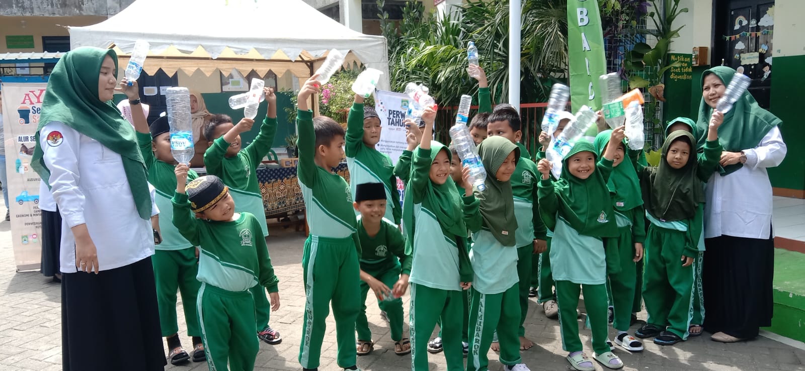 DP3AP2KB Masifkan Sosialisasi Larangan Medsos Bagi Anak