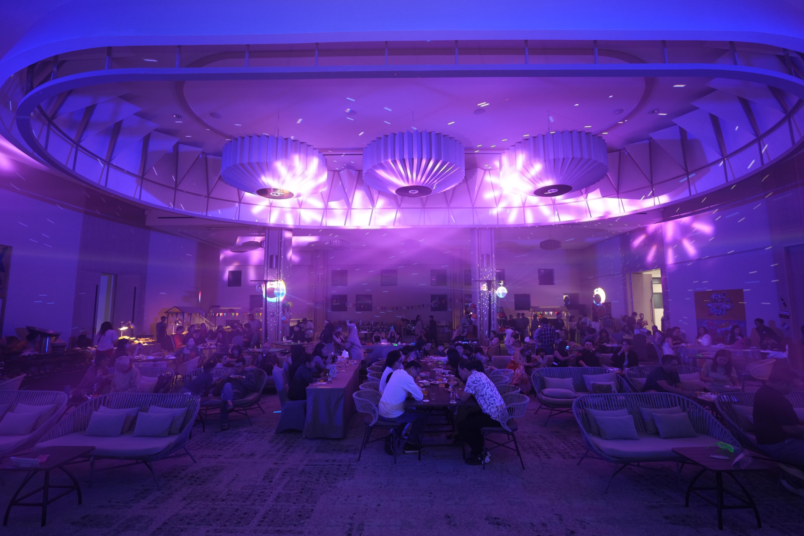 Kemeriahan “Semarak Akhir Tahun” Persembahan Artotel Wanderlust Hadir di Vivere Hotel, Artotel Curated