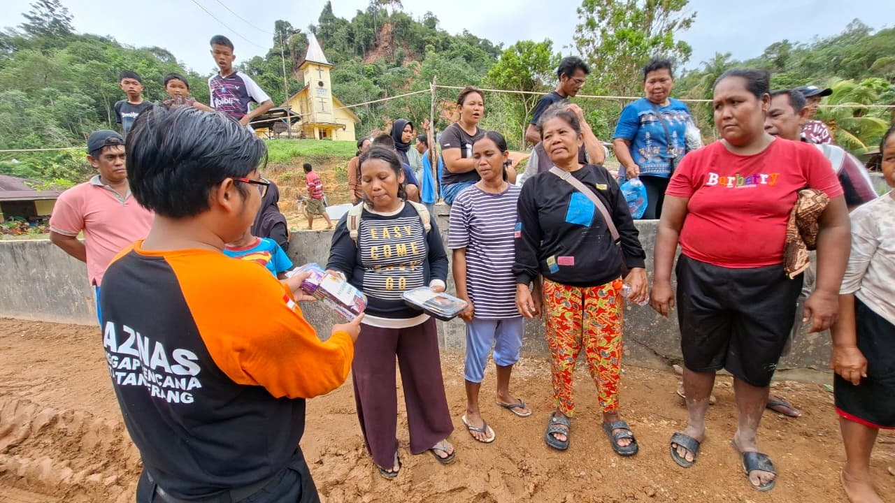 Wally, Rela Tinggalkan Istri Hamil Demi Bantu Korban Bencana