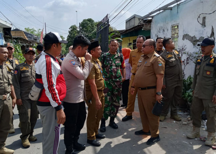 Besok, Bangli di Kali Mati Dibongkar, Camat Pasar Kemis Minta Pemilik Kosongkan Bangunan