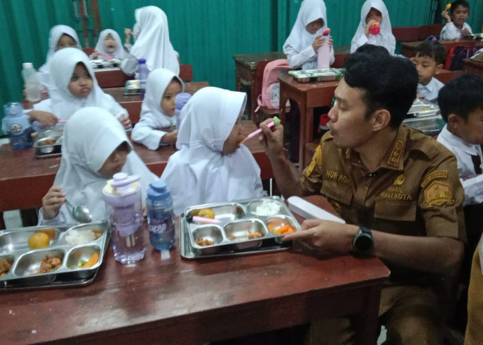 Agis Dorong Satgas Perketat Pengawasan MBG