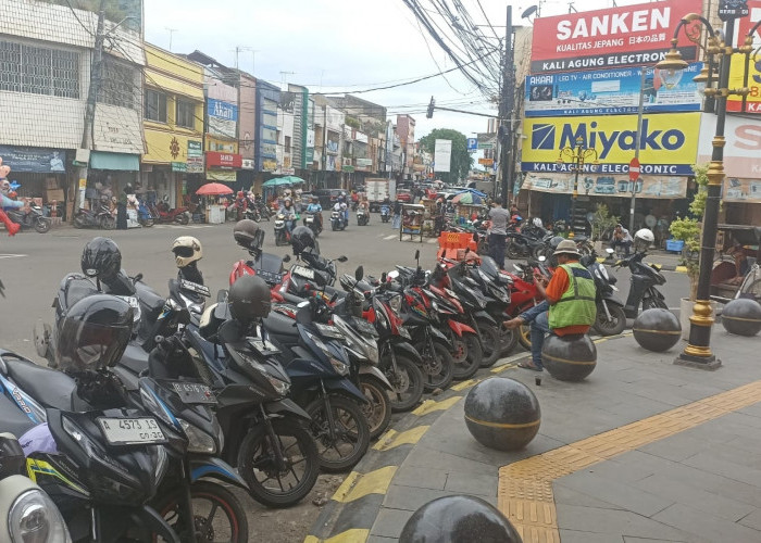 Parkir Royal Dialihkan ke Jalan