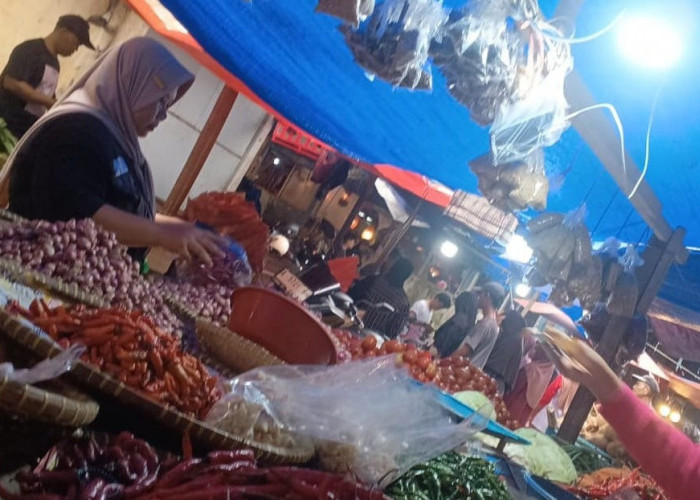 Disperindag Kabupaten Lebak Klaim Harga Cabai Turun