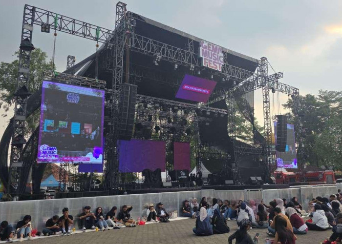 Alun-alun Tidak Bisa Dipakai Konser