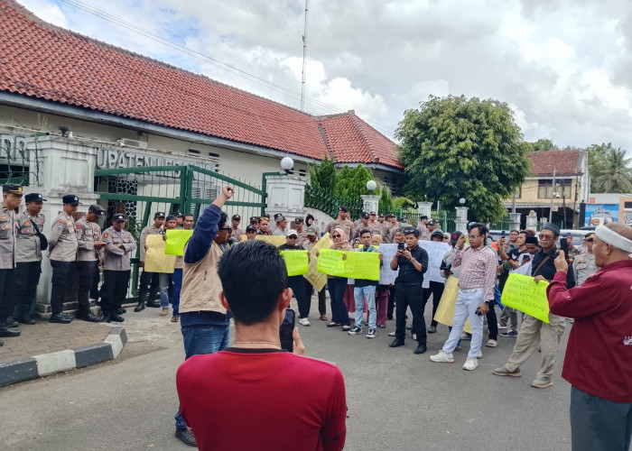 Hasbi Dituntut Minta Maaf Terbuka Kepada Masyarakat