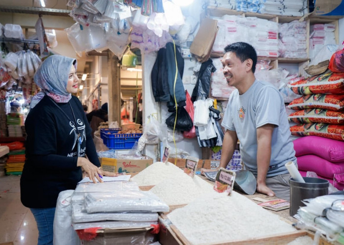 Dekatkan Layanan Keuangan, bank bjb Hadir di Pasar Gembrong Sukasari