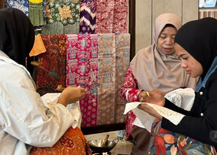 Citadines Connect Airport Jakarta Kenalkan Budaya dan Produk Lokal di Hari Batik Nasional