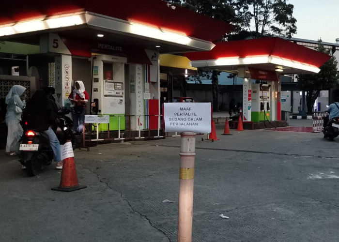 Pertamax Naik, Pengiriman Pertalite Terganggu, Stok BBM Dipastikan Aman
