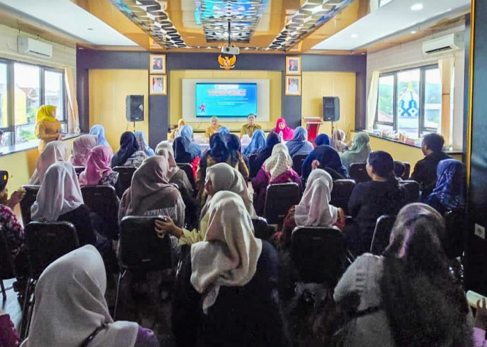 Diskum Gelar Monev UMKM Rajeg