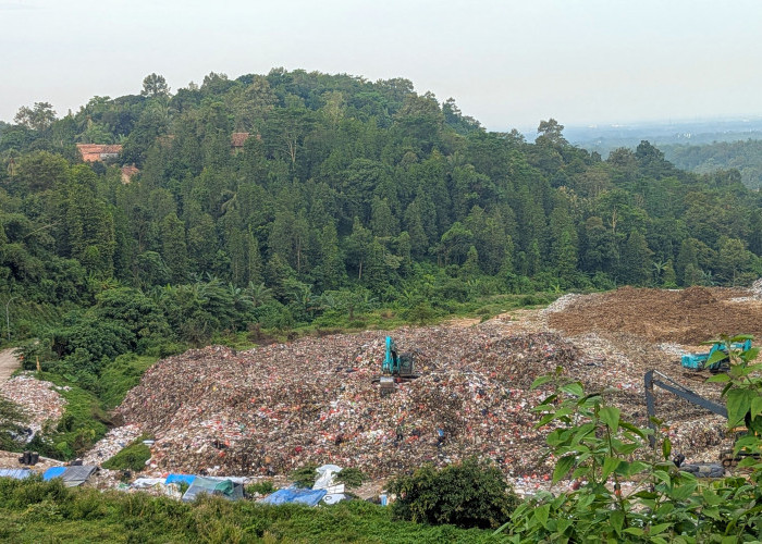 Hidup di Bawah Bayang-Bayang Sampah, Antara Dampak Lingkungan dan Kebutuhan Hidup