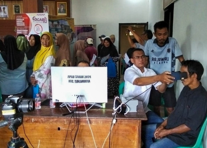 Sasar Layanan Adminduk, Camat Jemput Bola