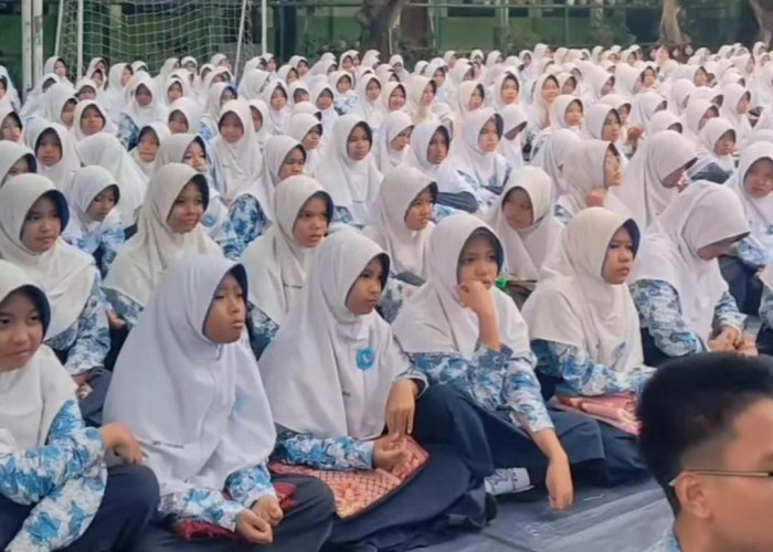 Siswa SMPN 2 Pagedangan Diwajibkan Membawa Al-Qur’an