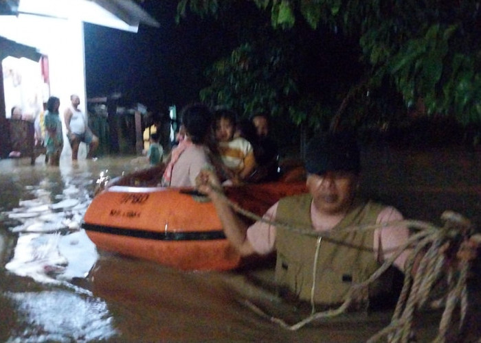 1.219 Rumah di Lebak Terendam Banjir 