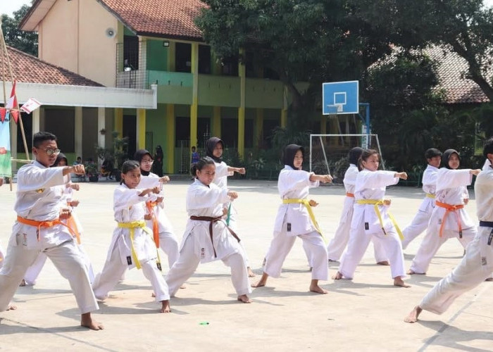 SMPN 1 Pasar Kemis, Demo Ekskul Sambut Siswa Baru