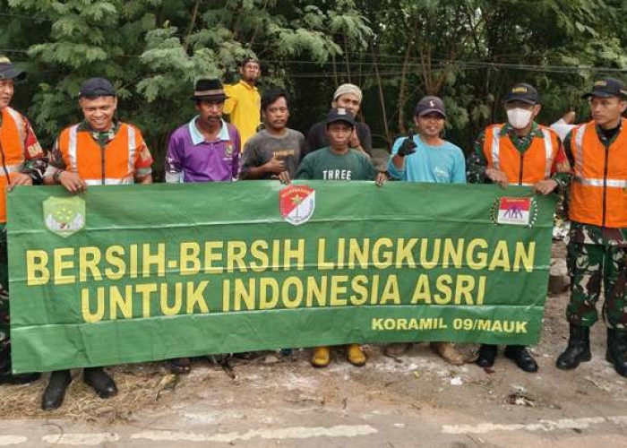 Kodim 0510 dan Warga Gempur Tumpukan Sampah