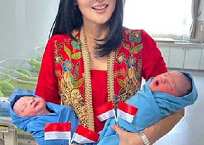 Dua Bayi Lahir di RS Mitra Keluarga Pamulang