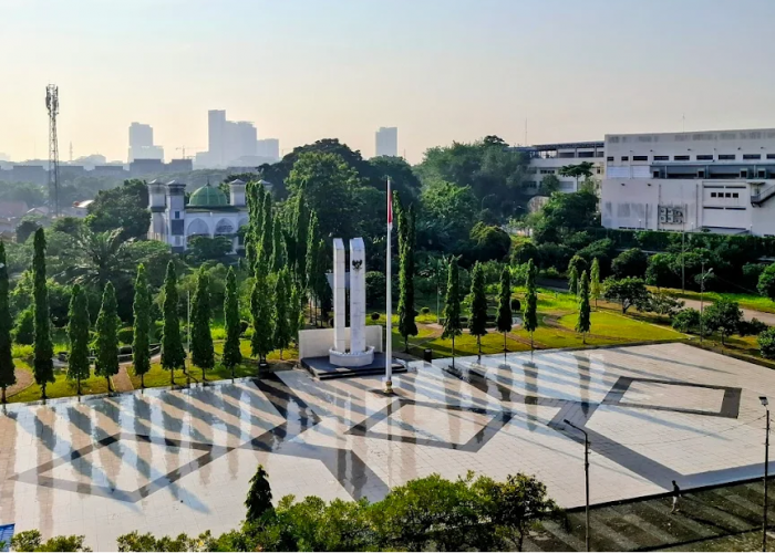 Ulama Pejuang dan Pendiri Kabupaten Tangerang, Mengunjungi Kompleks Makam Raden Aria Wangsakara