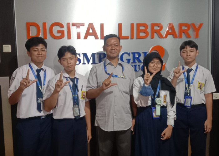 SMP PGRI 2 Ciledug Juara 2 Kompetisi Robotik  di Thailand