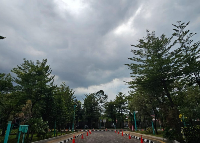 Waspada Angin Kencang Terjadi Jelang Natal