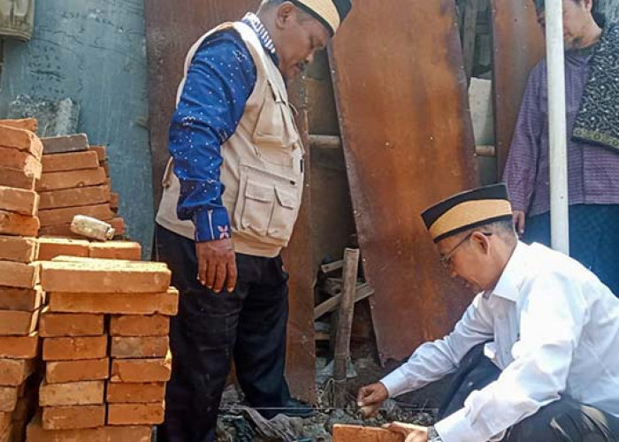 BAZNAS Bedah Rumah Warga Kurang Mampu di Kosambi