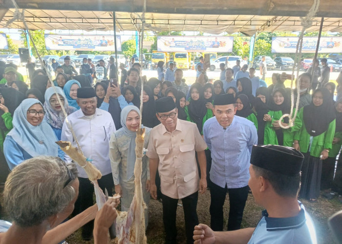 Pemkab Salurkan Daging Kurban kepada 22.500 Warga