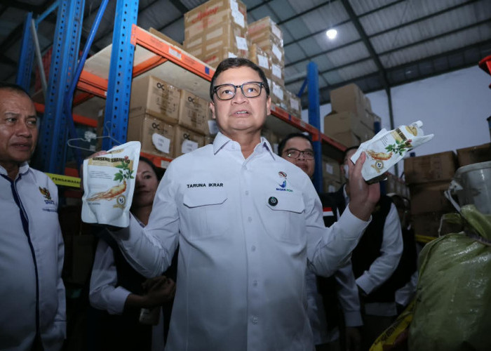 Kosmetik Ilegal Rp25 Miliar Digerebek di Pakuhaji, 459 Ribu Produk Disita