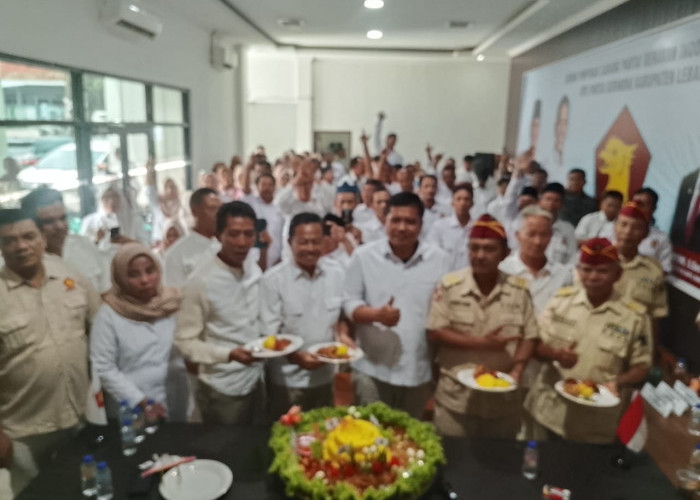 Gerindra Lebak Gelar Baksos dan Potong Tumpeng di HUT ke 17