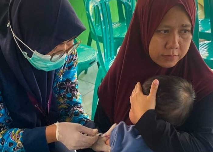Puskesmas Rajeg Cegah KLB Campak, Gelar ORI dengan Melakukan Imunisasi dan Edukasi di Seluruh Posyandu