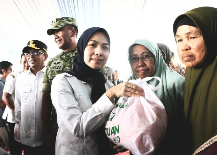 Bupati Zakiyah Sebut Produksi Padi Surplus