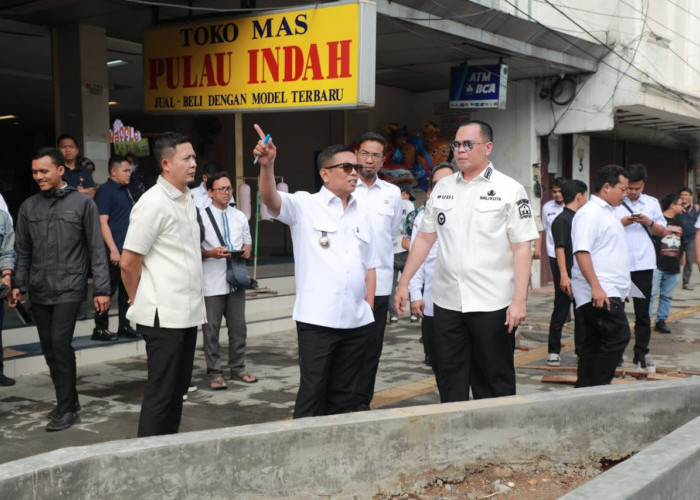Gubernur Tinjau Langsung Pembangunan Royal, Komitmen Dukung Pembenahan Ibu Kota