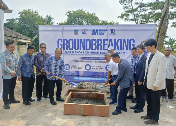 Perumda Bangun Pabrik AMDK Merek Tirta Ratu, Pemasaran Awal ke Pemerintahan