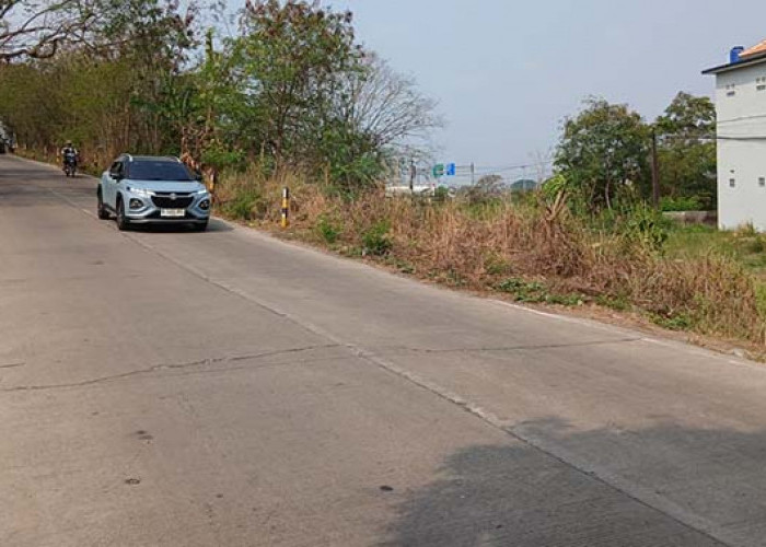 Pembangunan Ruas Jalan Puspemkab Mandek