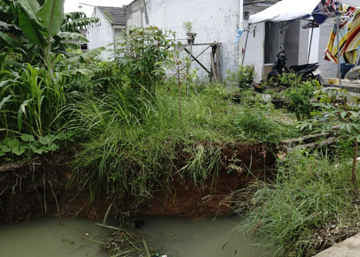 Malam-Malam Cemas di Tepian Jurang, Potret Warga Mutiara Puri Harmoni Menanti Janji Pengembang