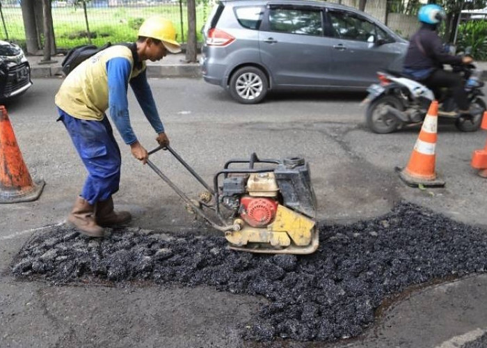 Banyak Jalan Rusak, Pemkot Tangerang Gercep Lakukan Perbaikan
