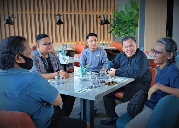 Musisi Lokal dan Aston Siapkan Panggung Musik Lawas