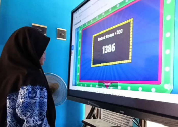 SMPN 1 Sukamulya Mendapat Bantuan dari Presiden Prabowo, Gunakan Smart TV Untuk Pembelajaran Digital