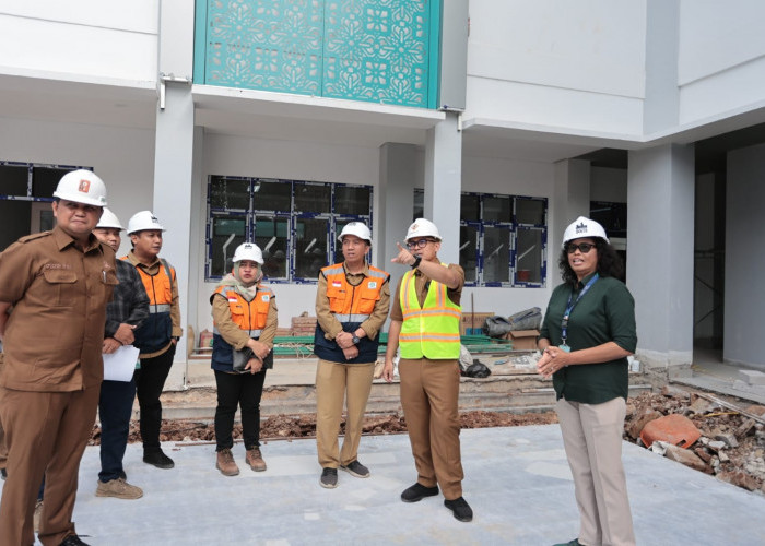Pilar Sidak Revitalisasi Gedung SMP, Minta Pembangunan Beres Akhir Tahun