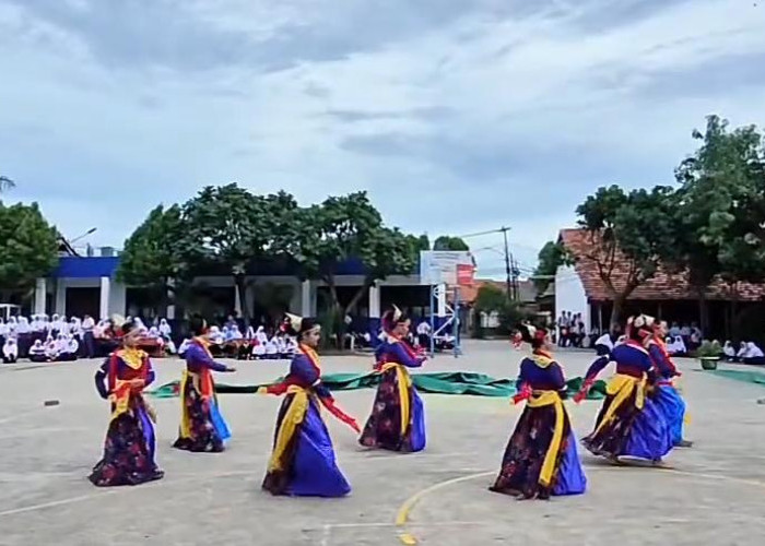 Sambut Hari Pahlawan, SMPN 1 Sepatan Tampilkan Bakat Siswa 