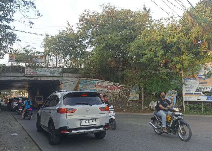 Terowongan Trondol Biang Kerok Kemacetan